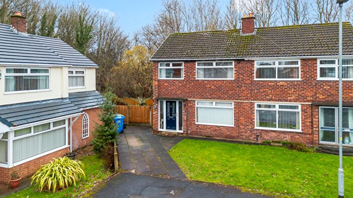 3 Bedroom Semi Detached House For Sale In Launceston Drive, Penketh, WA5