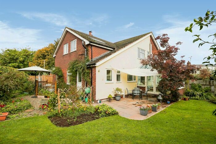 3 Bedroom Semi-Detached House For Sale In Peel Crescent, Ashton Hayes, Chester, CH3