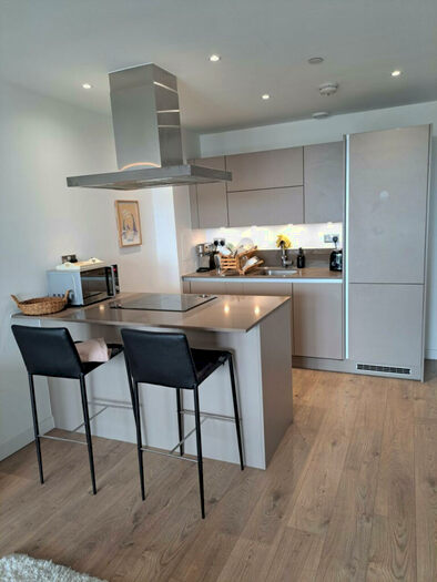 1 Bedroom Apartment To Rent In , Great Eastern Road, Stratford, London, E15
