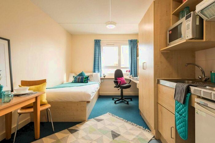 Studio To Rent In Creek Road, SE8