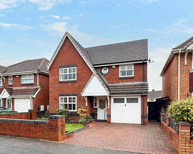 4 Bedroom Detached House For Sale In Patreane Way, Cardiff, CF5