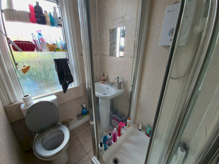 7 Bedroom House To Rent In Ebberston Terrace, Leeds, LS6
