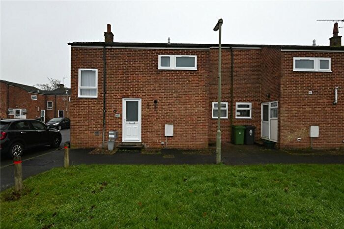 3 Bedroom End Of Terrace House To Rent In Cleaver Road, Basingstoke, Hampshire, RG22