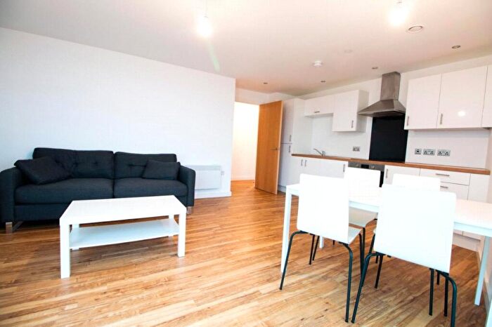 2 Bedroom Flat To Rent In The Tower, Plaza Boulevard, Liverpool, L8