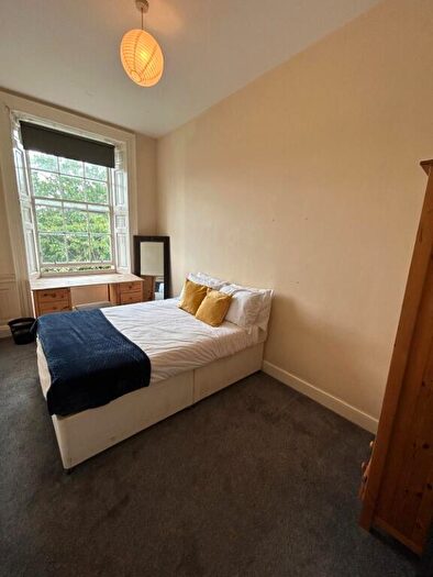 5 Bedroom Flat To Rent In Leith Walk, Edinburgh, EH6