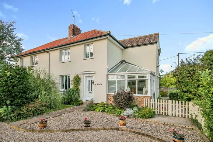 4 Bedroom Semi-Detached House For Sale In Mackenzie Place, Cockfield, Bury St. Edmunds, Suffolk, IP30