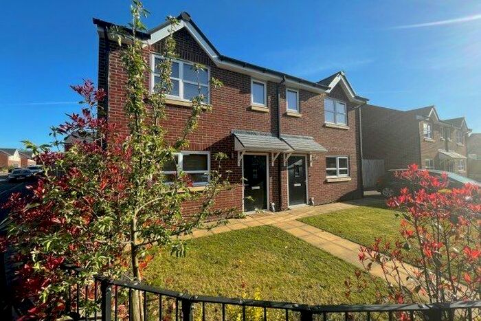 3 Bedroom Property To Rent In Gabriel Close, Manchester, M12