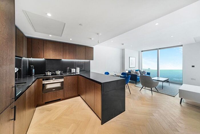 1 Bedroom Apartment To Rent In Landmark Pinnacle, Marsh Wall, E14