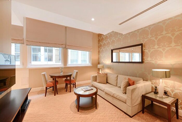 1 Bedroom Serviced Apartments To Rent In Bow Lane, London, EC4M