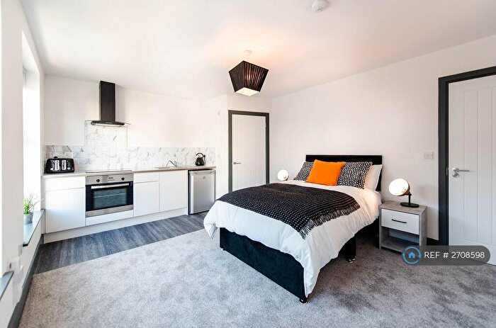 Studio To Rent In Booth Street, Ashton-Under-Lyne, OL6