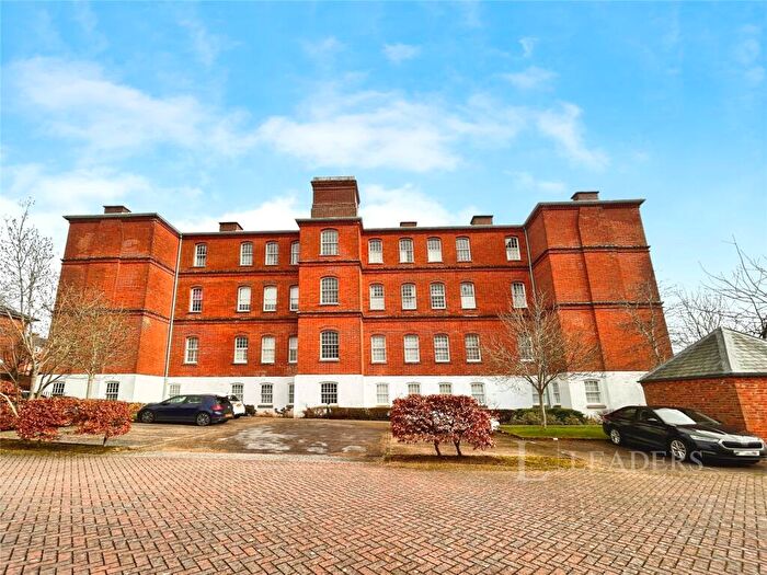 1 Bedroom Apartment For Sale In Serotine Close, Knowle, Fareham, PO17