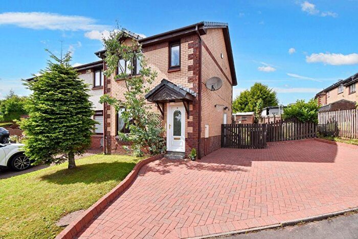3 Bedroom End Of Terrace House For Sale In Prestwick Court, Westerwood, G68