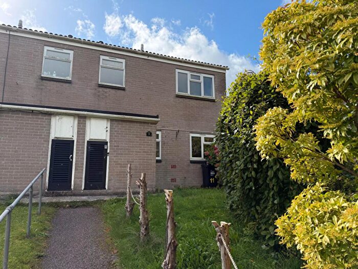 3 Bedroom Semi Detached House For Sale In Moorland Road, Launceston, Cornwall, PL15