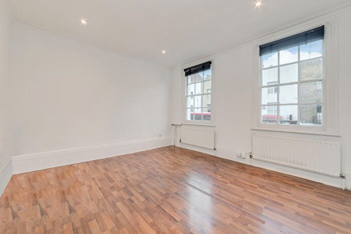 2 Bedroom Flat To Rent In Parkway, Camden, NW1