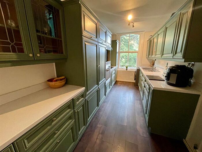 2 Bedroom Apartment For Sale In Woodland Road, Darlington, DL3