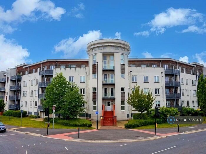 1 Bedroom Flat To Rent In Kingsquarter, Maidenhead, SL6