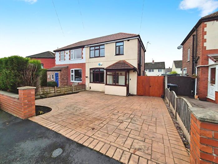 3 Bedroom Semi Detached House For Sale In Penrith Avenue, Reddish, Stockport, Greater Manchester, SK5