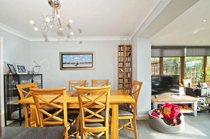 4 Bedroom Detached House For Sale In Bryn Melys, Bridgend, CF31