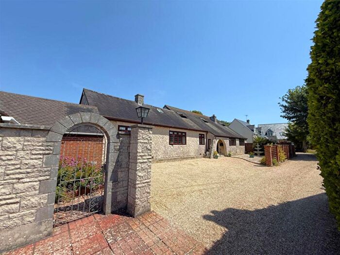 8 Bedroom Detached House For Sale In New Street, Portland, DT5