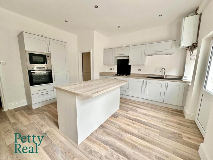 3 Bedroom Terraced House For Sale In Peter Street, Barrowford, BB9