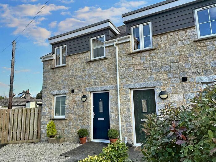 2 Bedroom Semi-Detached House For Sale In Kew Hal An Tow, Helston, TR13