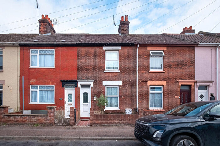 3 Bedroom Terraced House For Sale In Alderson Road, Great Yarmouth, Norfolk, NR30