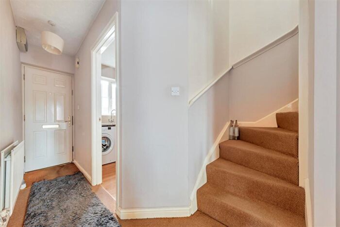 3 Bedroom Terraced House For Sale In Anderson Drive, Whitnash, Leamington Spa, CV31