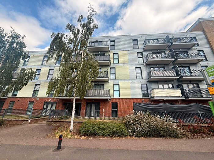 1 Bedroom Flat For Sale In London Road, Dunstable, LU6