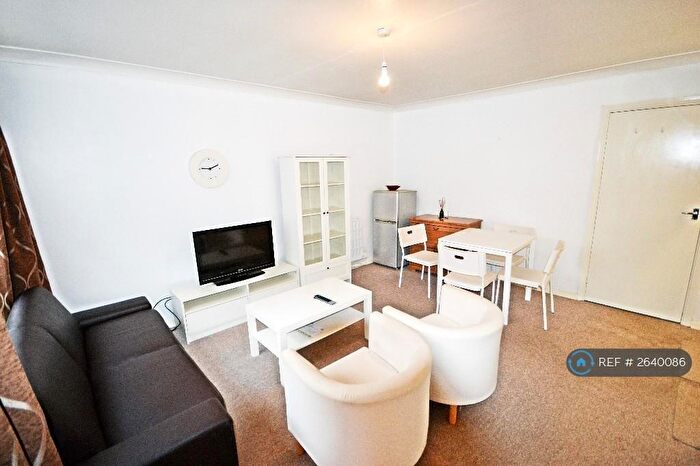 1 Bedroom Maisonette To Rent In Ashcroft, London, N14