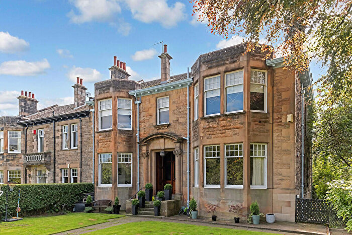 4 Bedroom Apartment For Sale In A Cleveden Drive, Kelvinside, G12