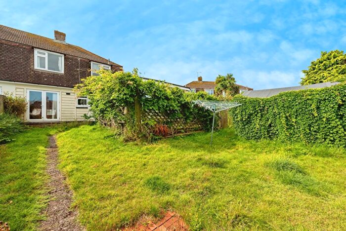 4 Bedroom Semi-Detached House For Sale In Drake Road, Padstow, Cornwall, PL28