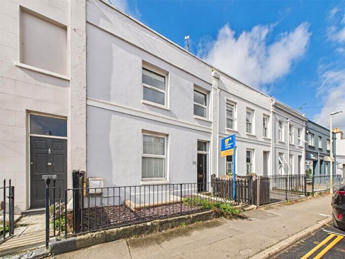 4 Bedroom Terraced House For Sale In Fairview Road, Cheltenham, Gloucestershire, GL52