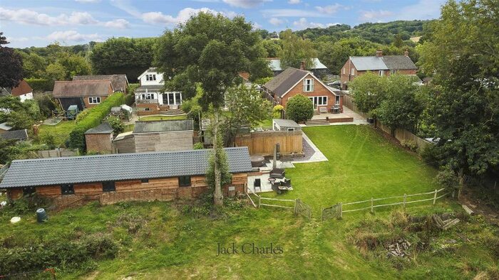 5 Bedroom Detached House For Sale In Colts Hill, Five Oak Green, Tonbridge, TN12