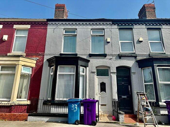 3 Bedroom Terraced House For Sale In Kelso Road, Liverpool, Merseyside, L6