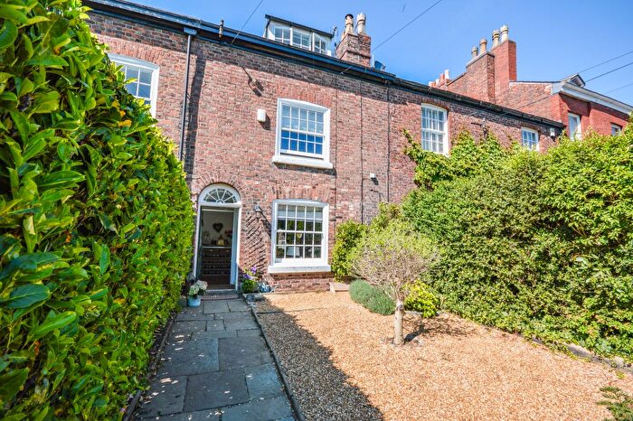 3 Bedroom Terraced House For Sale In The Downs, Altrincham, WA14