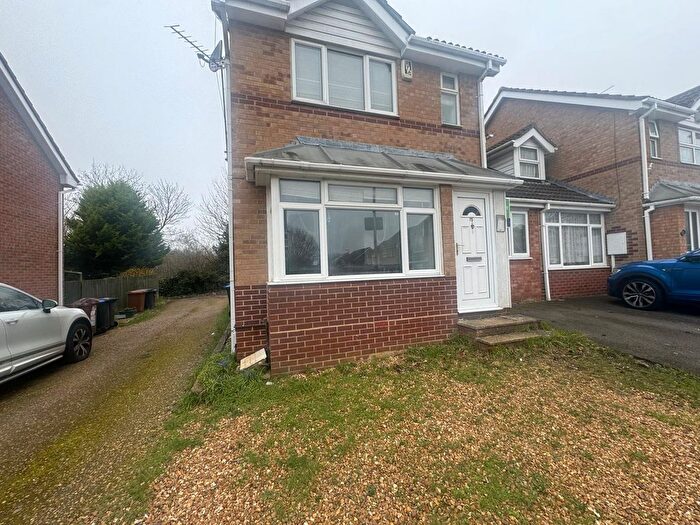 3 Bedroom Property To Rent In Meltham Close, Northampton, NN3