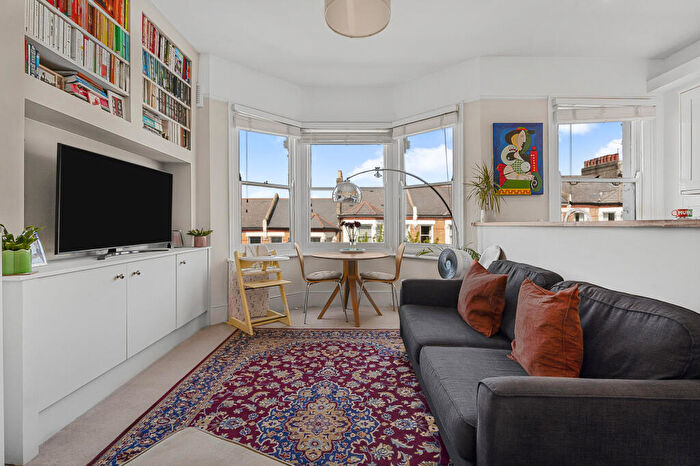 1 Bedroom Flat For Sale In Tressillian Road, London, SE4