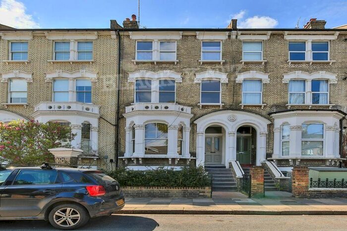 1 Bedroom Flat To Rent In Coverdale Road, London, W12