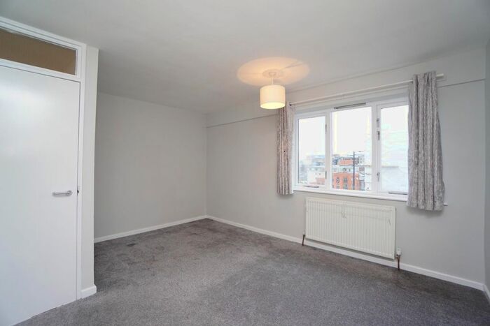 2 Bedroom Flat To Rent In Jericho Street, Sheffield, S3