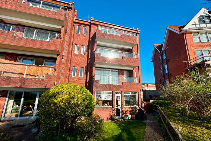 2 Bedroom Flat For Sale In Burlington Road, Swanage, BH19