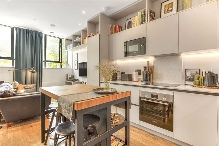 Flat For Sale In Balham High Road, London, SW12
