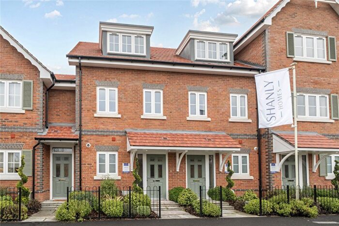 4 Bedroom Terraced House For Sale In Moorfield Mews, Staines-Upon-Thames, Surrey, TW18