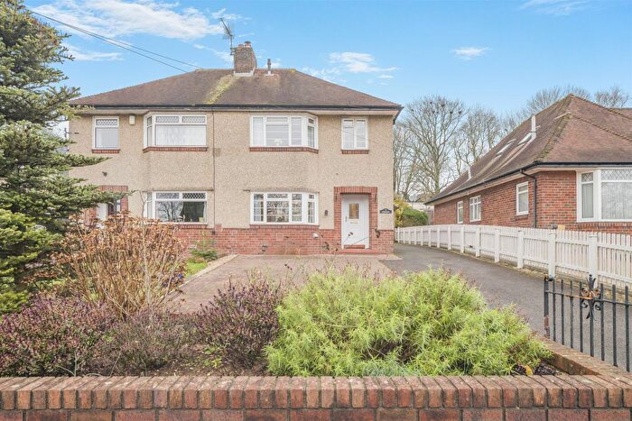 3 Bedroom Semi-Detached House For Sale In Monmouth Road, Usk, Monmouthshire, NP15