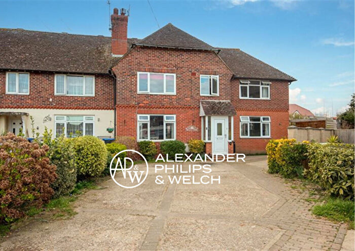 End Of Terrace House For Sale In Peveril Close, Sompting, BN15