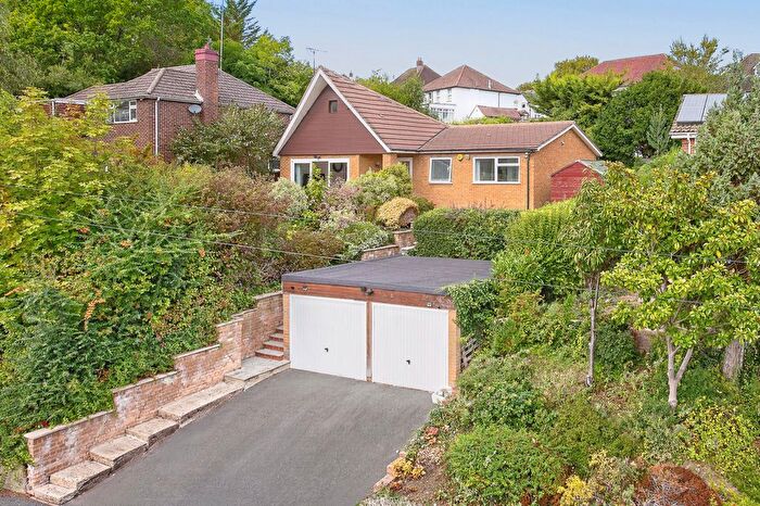 3 Bedroom Detached Bungalow For Sale In West Coulsdon, Surrey, CR5