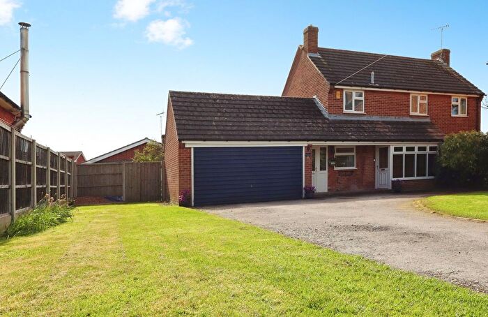 4 Bedroom Detached House For Sale In Aston Lane, Shardlow, DE72