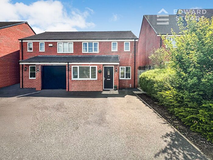 3 Bedroom Semi-Detached House For Sale In Ash Close, Yaxley, Peterborough, PE7