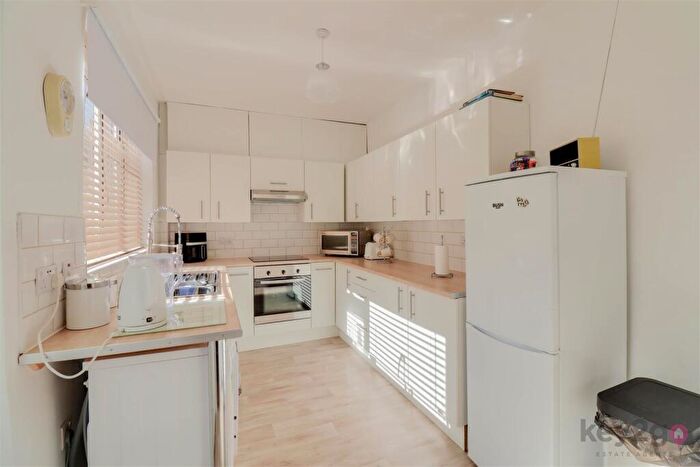 3 Bedroom Semi Detached House For Sale In Portland Street, Whitwell, Worksop, S80