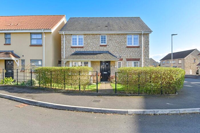 3 Bedroom Detached House For Sale In Longfield Drive, Wedmore, BS28