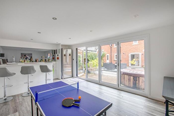 4 Bedroom Detached House For Sale In Turners Field, High Wycombe, HP13